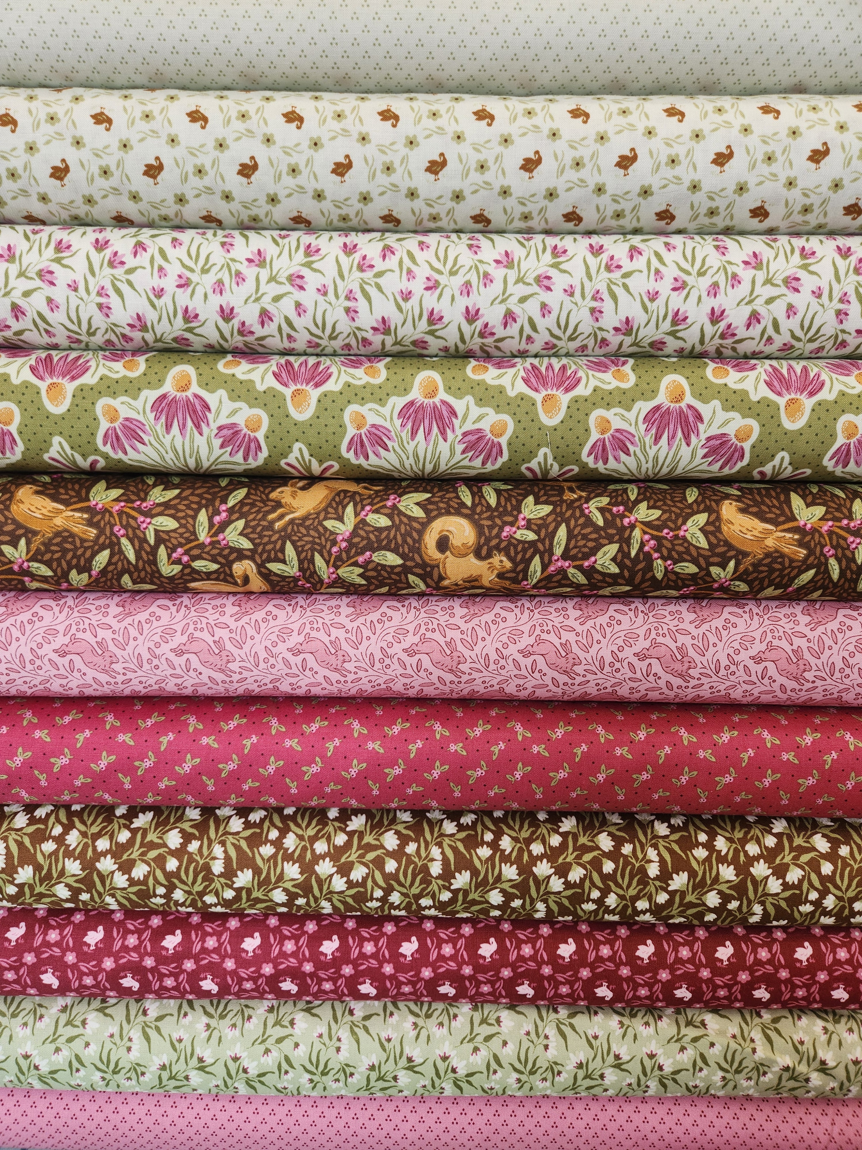 Surf's Up Bundle fabric kit with 10 coordinating quilting fabrics for Hang Ten and Riptide quilts