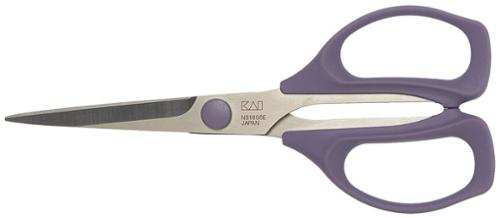 Kai Serrated Patchwork Scissor 6.33 inch with micro-serrated blades and purple handles for fabric cutting