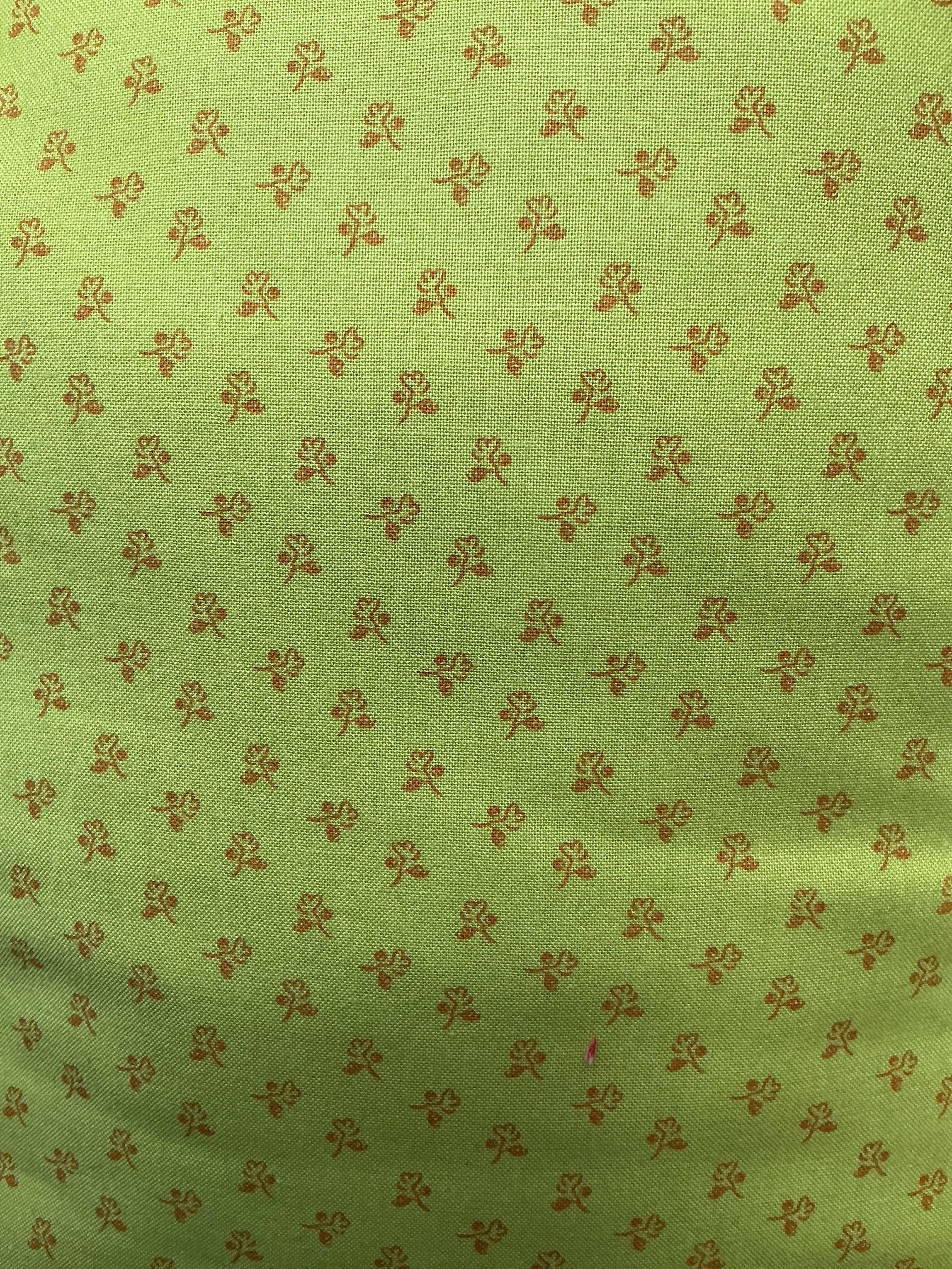 5 yards of continuous quilt backing fabric B1301