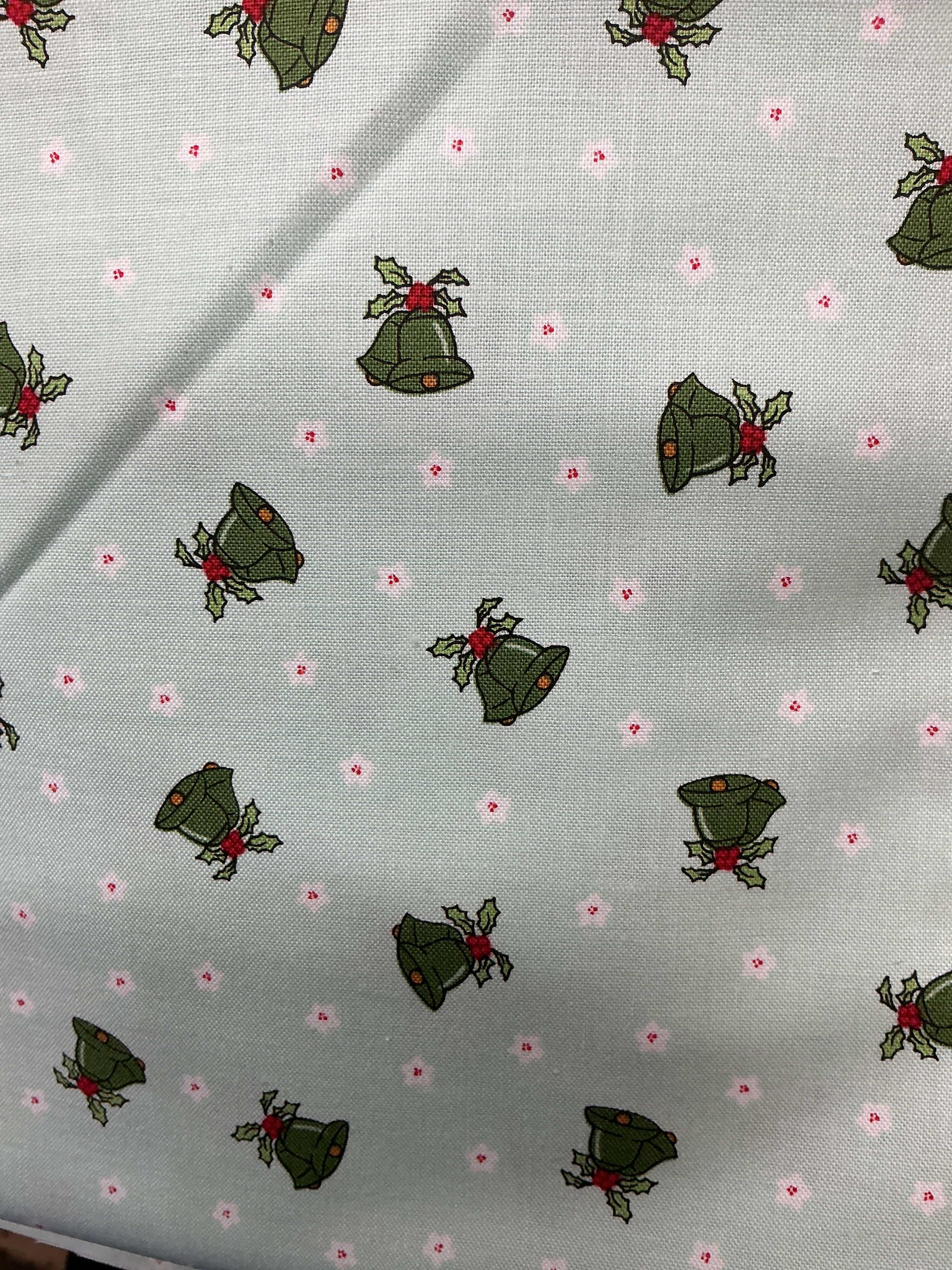 5 yards of continuous fabric quilt backing B1299