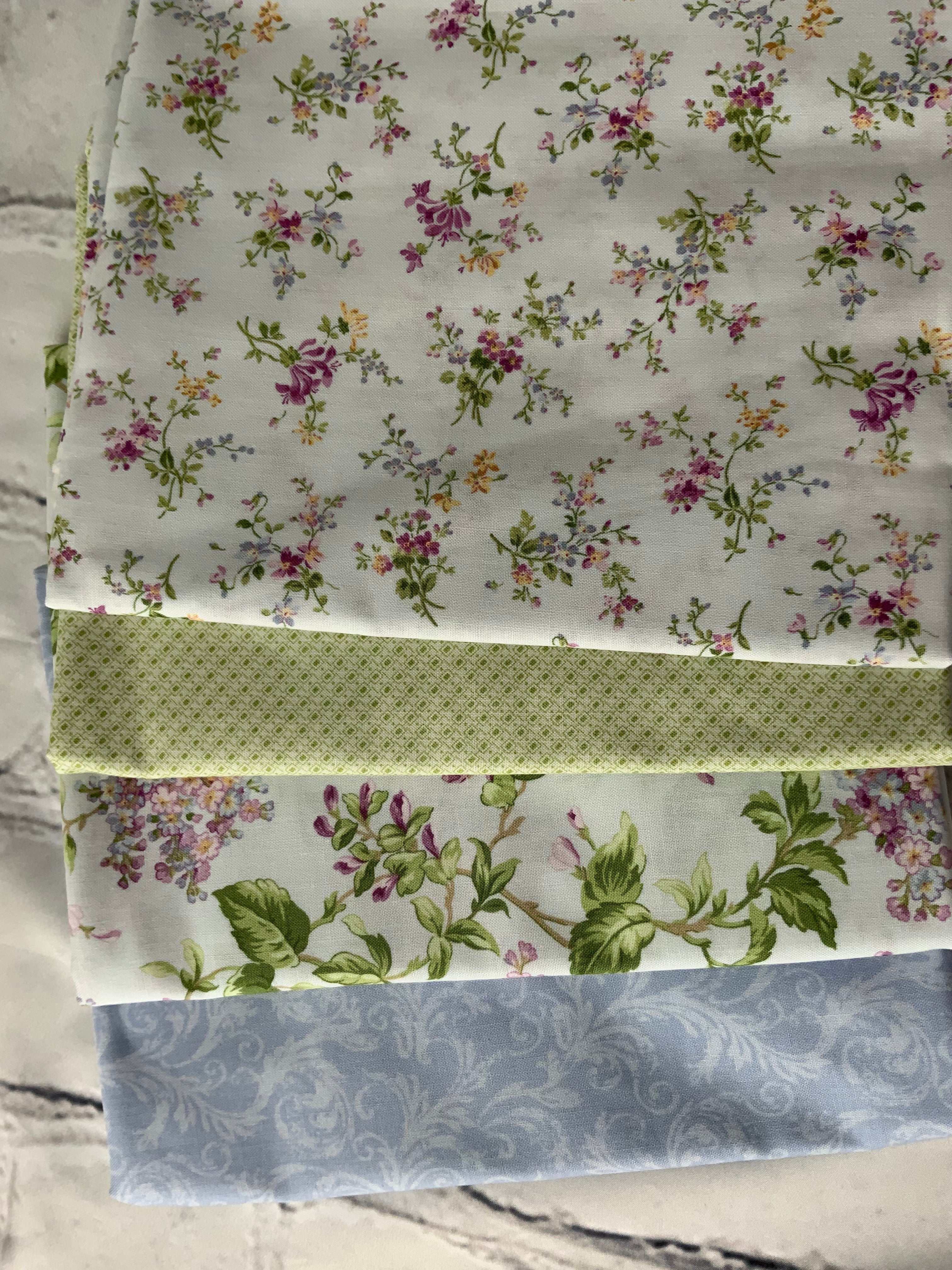 4-Yard Quilt Kit A10 with floral and patterned fabric pieces