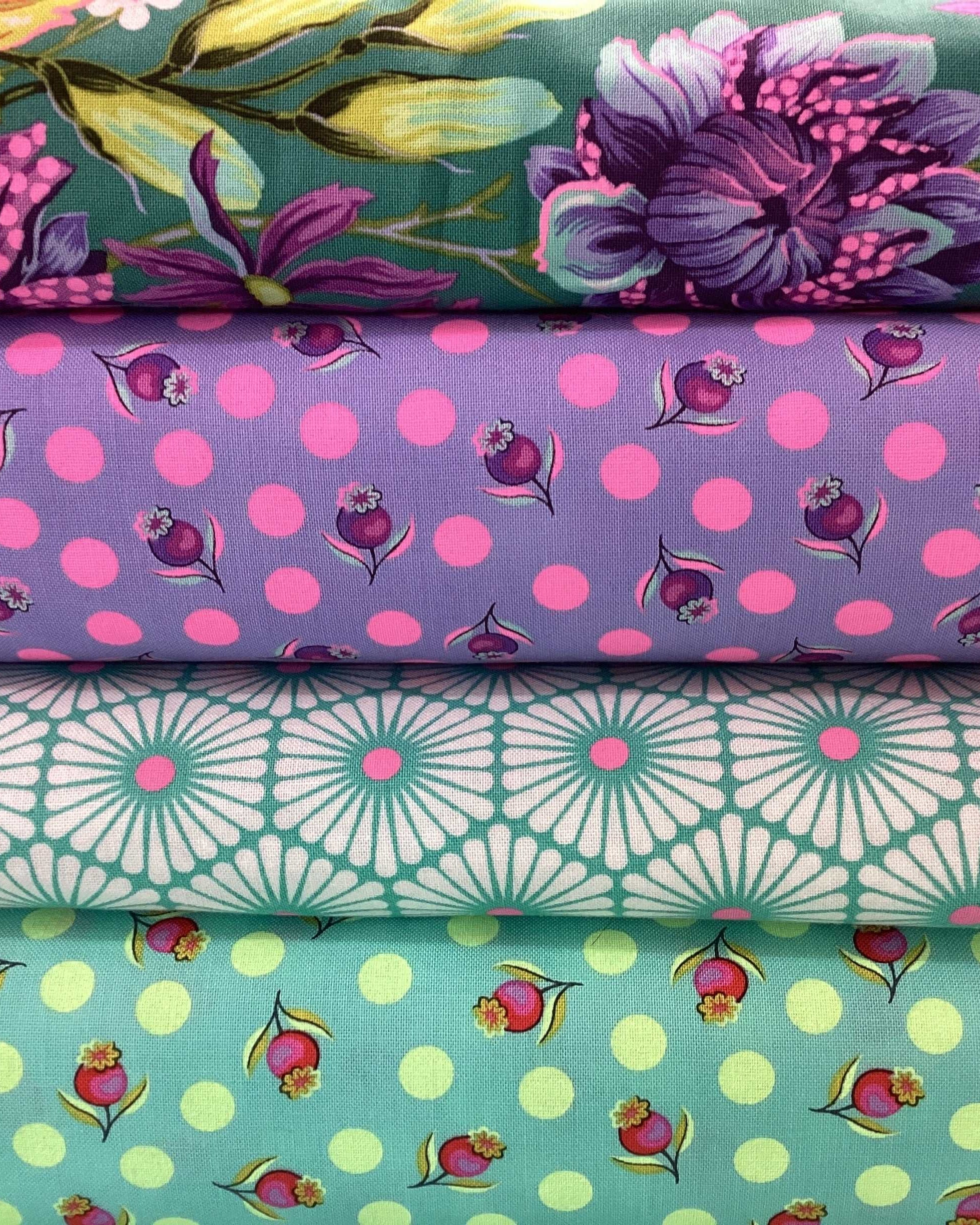 4 Yard Quilt Bundle featuring Bella Rose Quilts fabric for easy double-fold binding