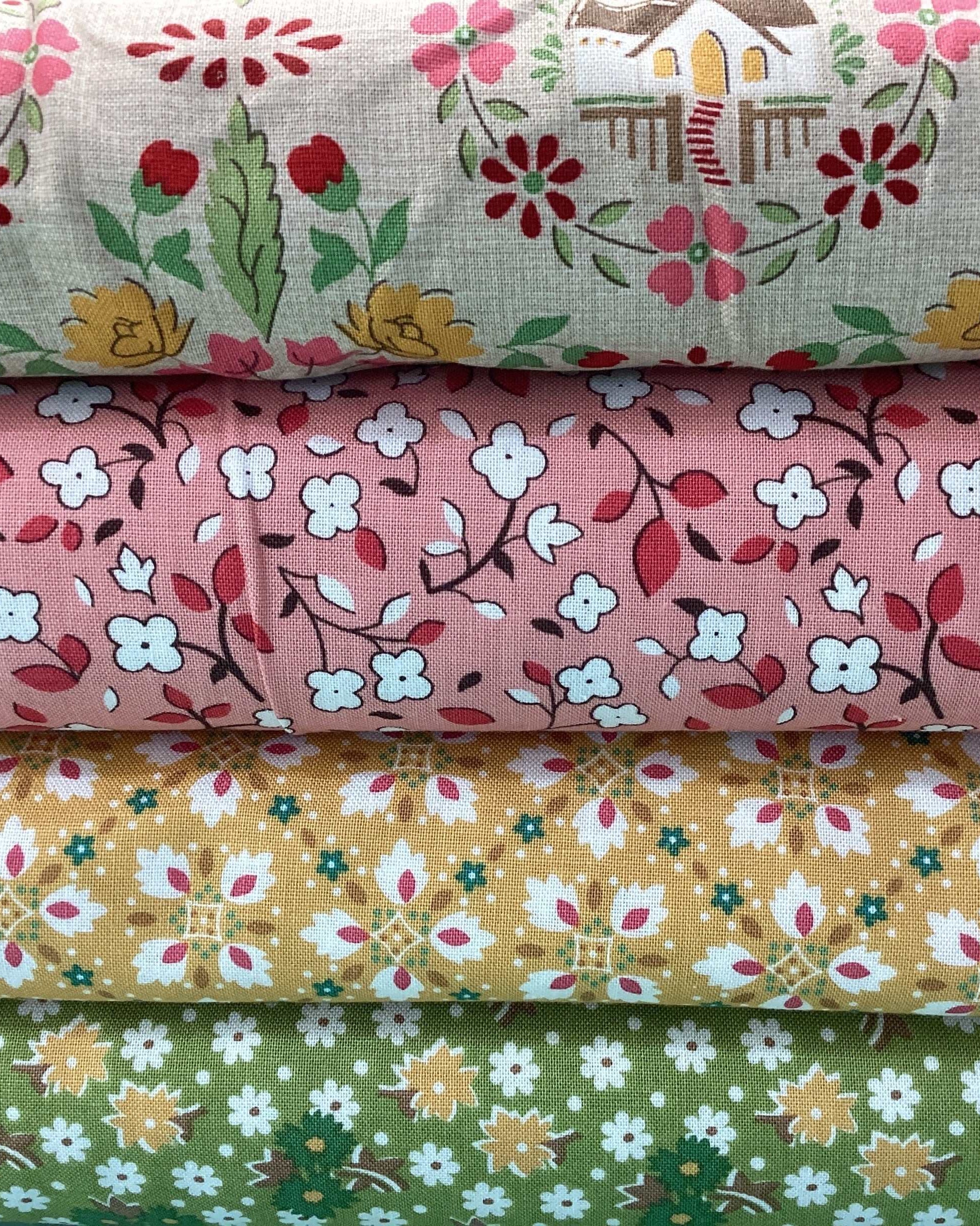 4 Yard Quilt Bundle with floral and house patterns, perfect for quilting projects and double-fold binding.