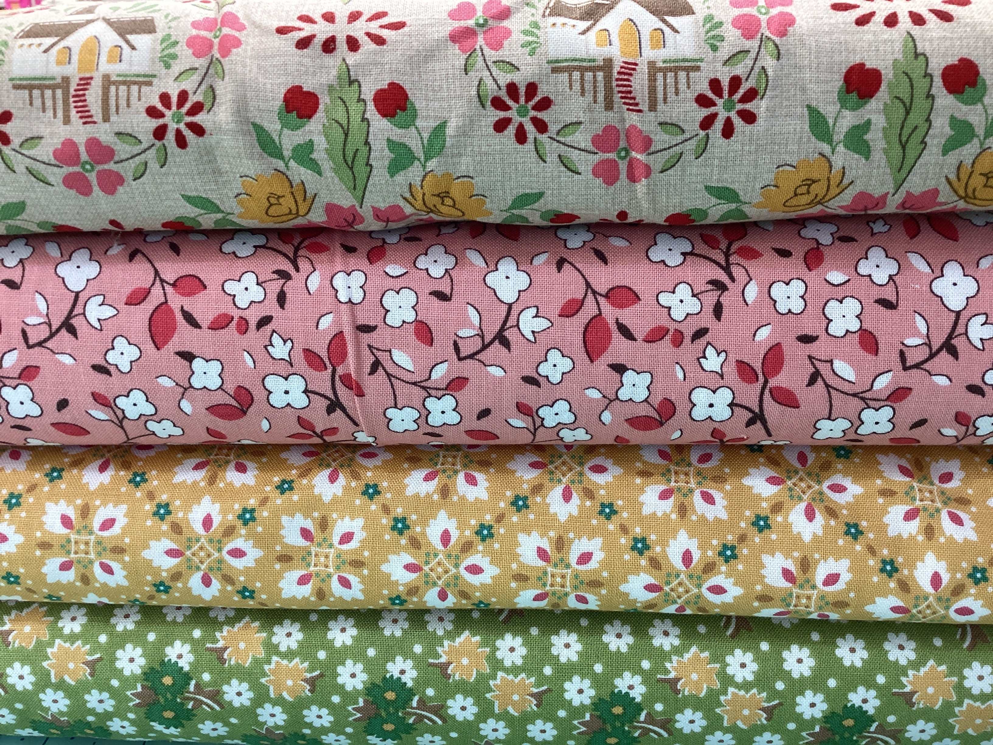 4 Yard Quilt Bundle with floral and house patterns, perfect for quilting projects and double-fold binding.
