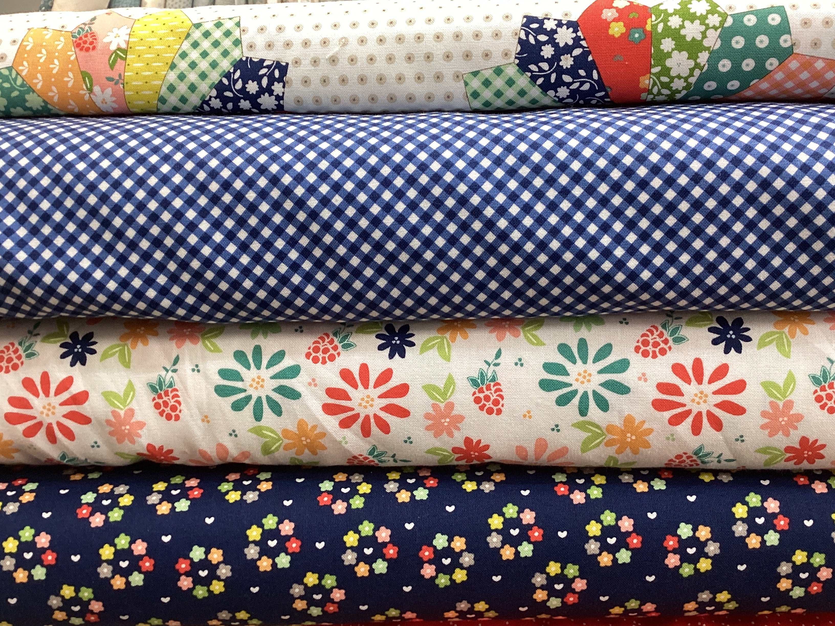 4 Yard Quilt Bundle featuring Bella Rose Quilts fabric designed for double-fold binding