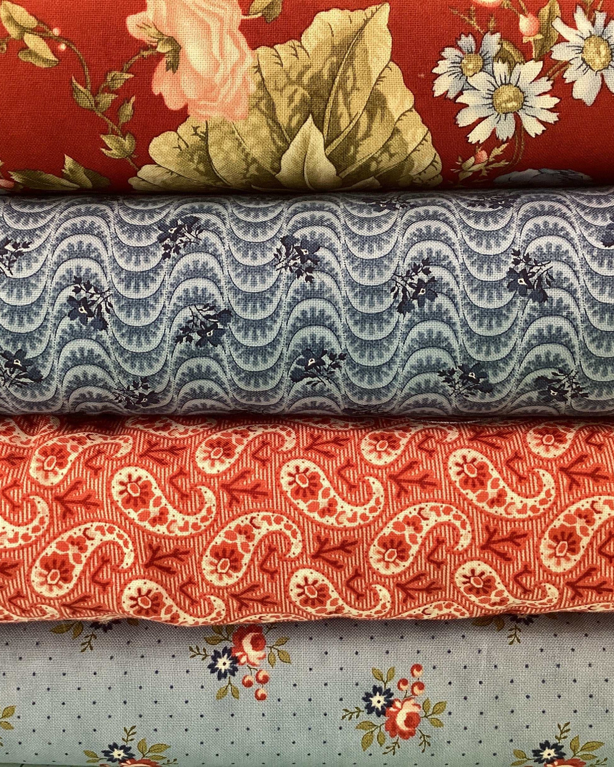 4 Yard Quilt Bundle fabric with Bella Rose Quilts design for double-fold binding