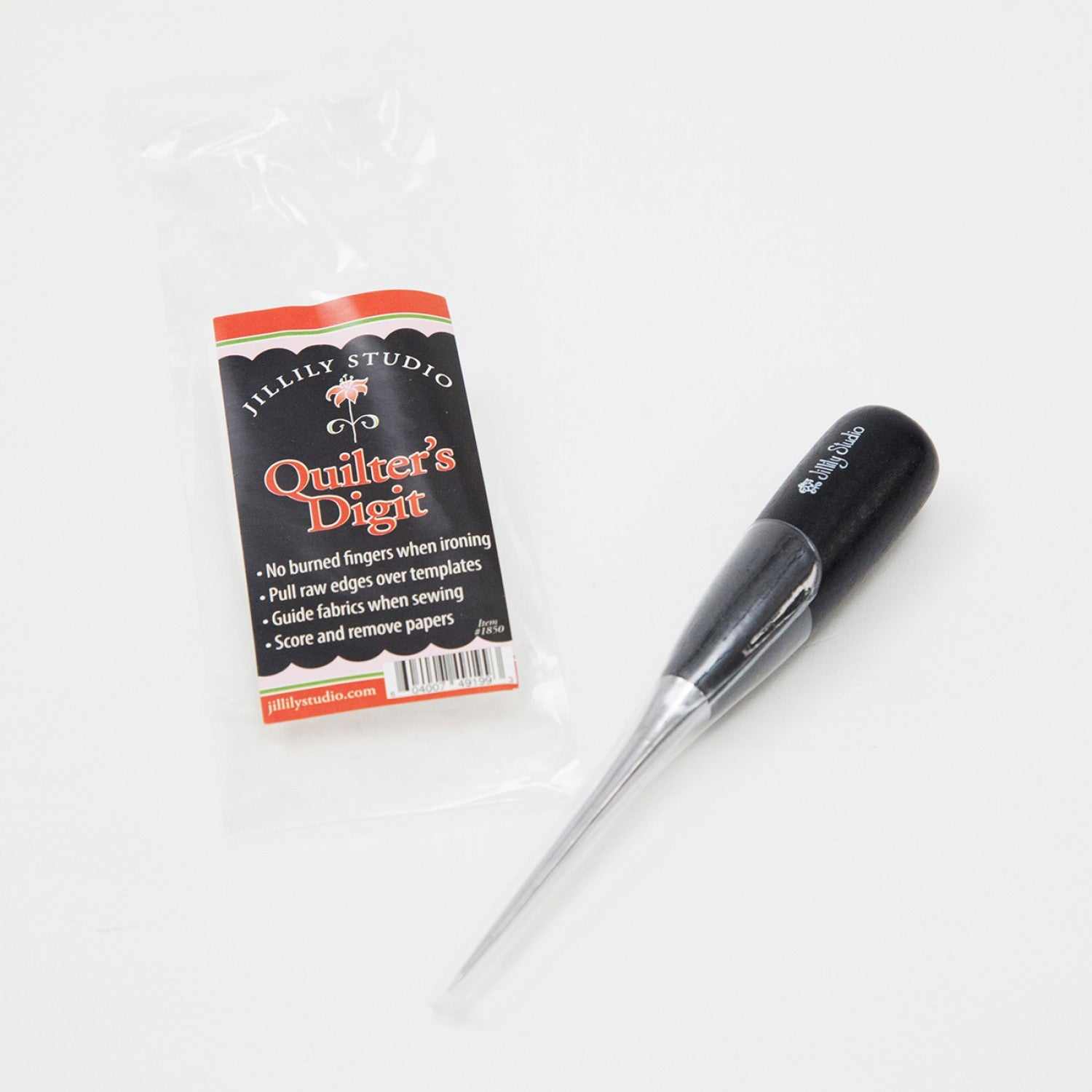 Applique Quilter's Digit tool by Jillily Studio for fabric manipulation and ironing protection