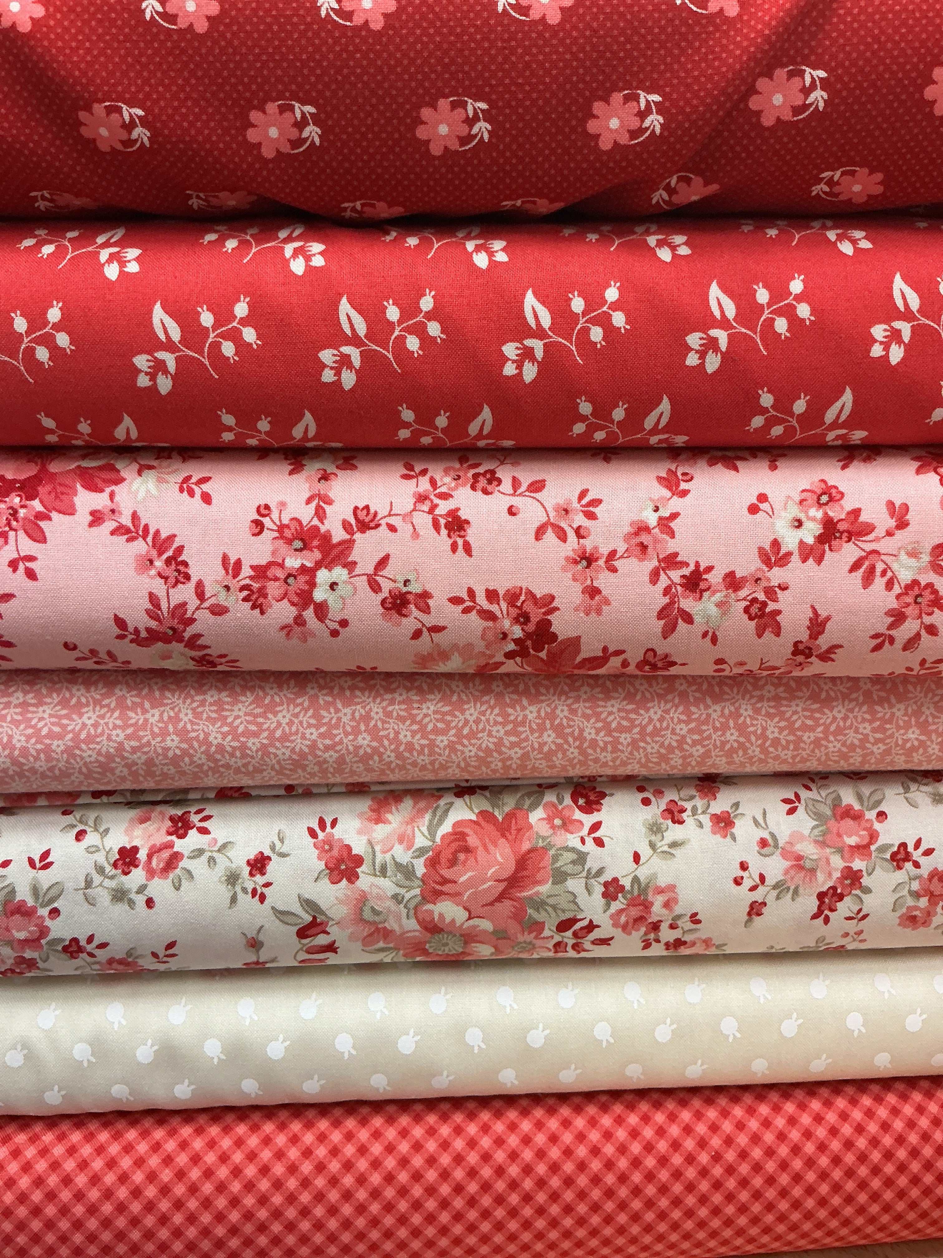 Six-Pack Party Bundle seven coordinating 20-inch fabric cuts for quilting projects
