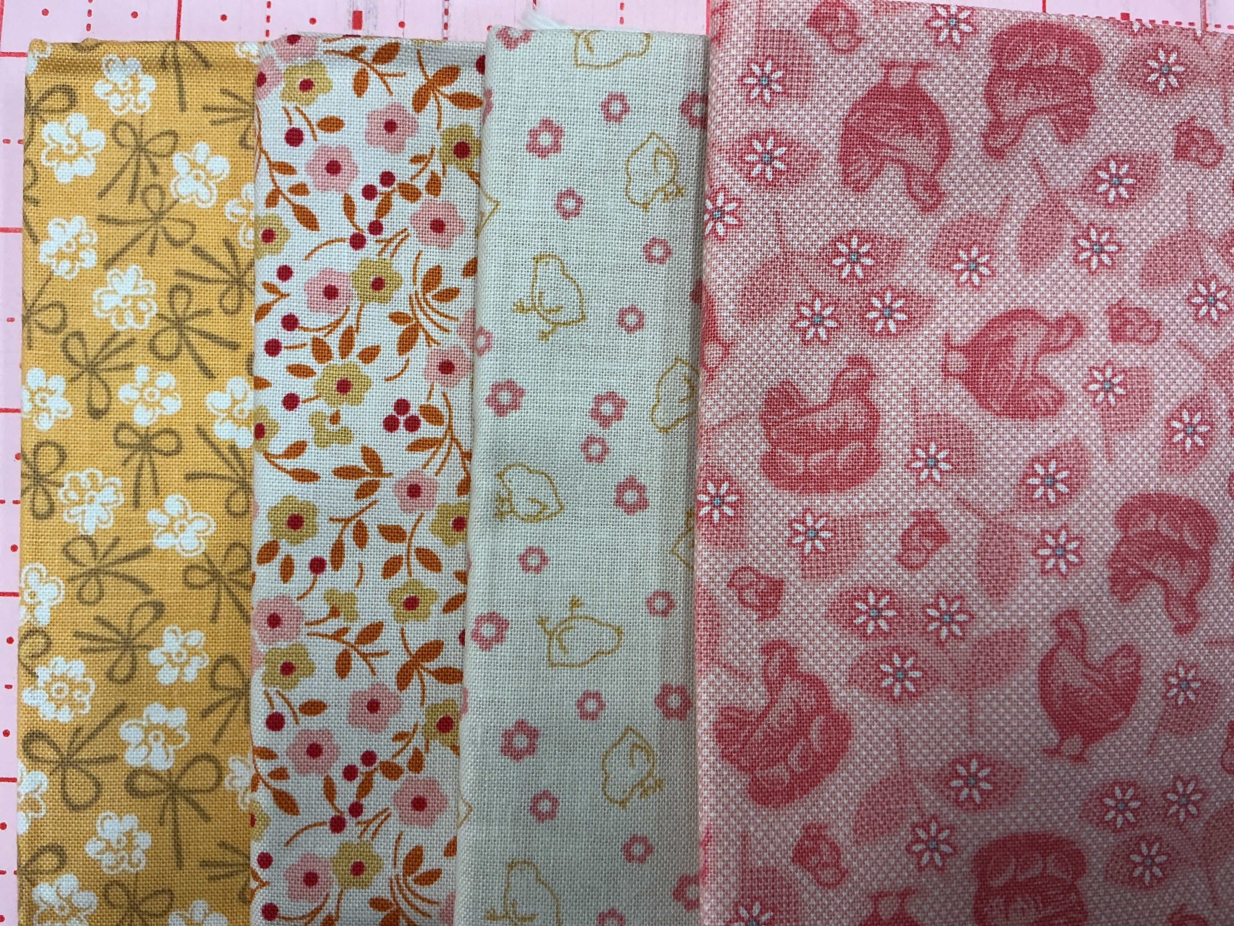 4 Yard Quilt Bundle fabric set with floral and chicken prints for quilting projects