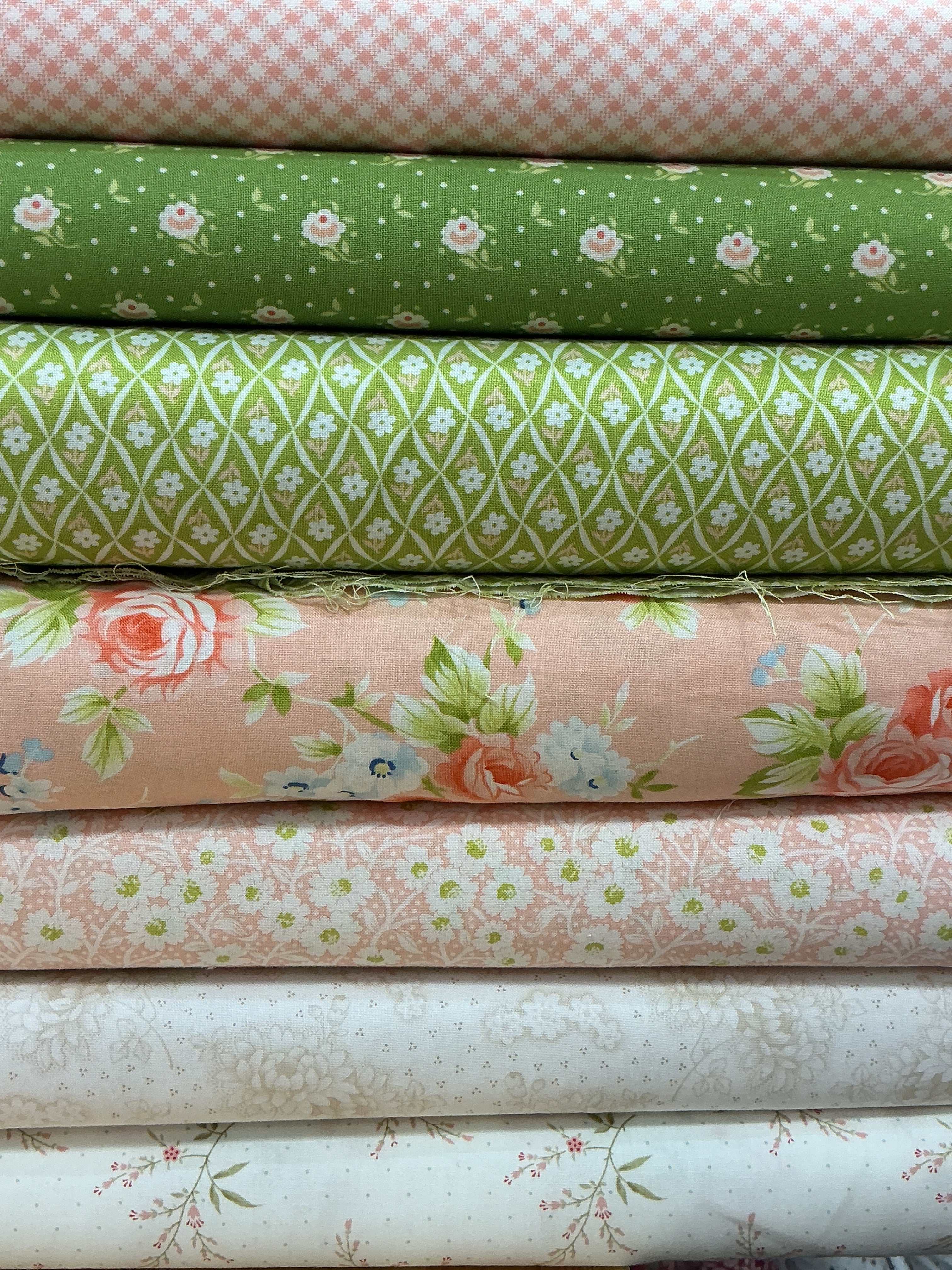Six-Pack Party quilting fabric bundle with six coordinating 20-inch cuts for throw quilt projects