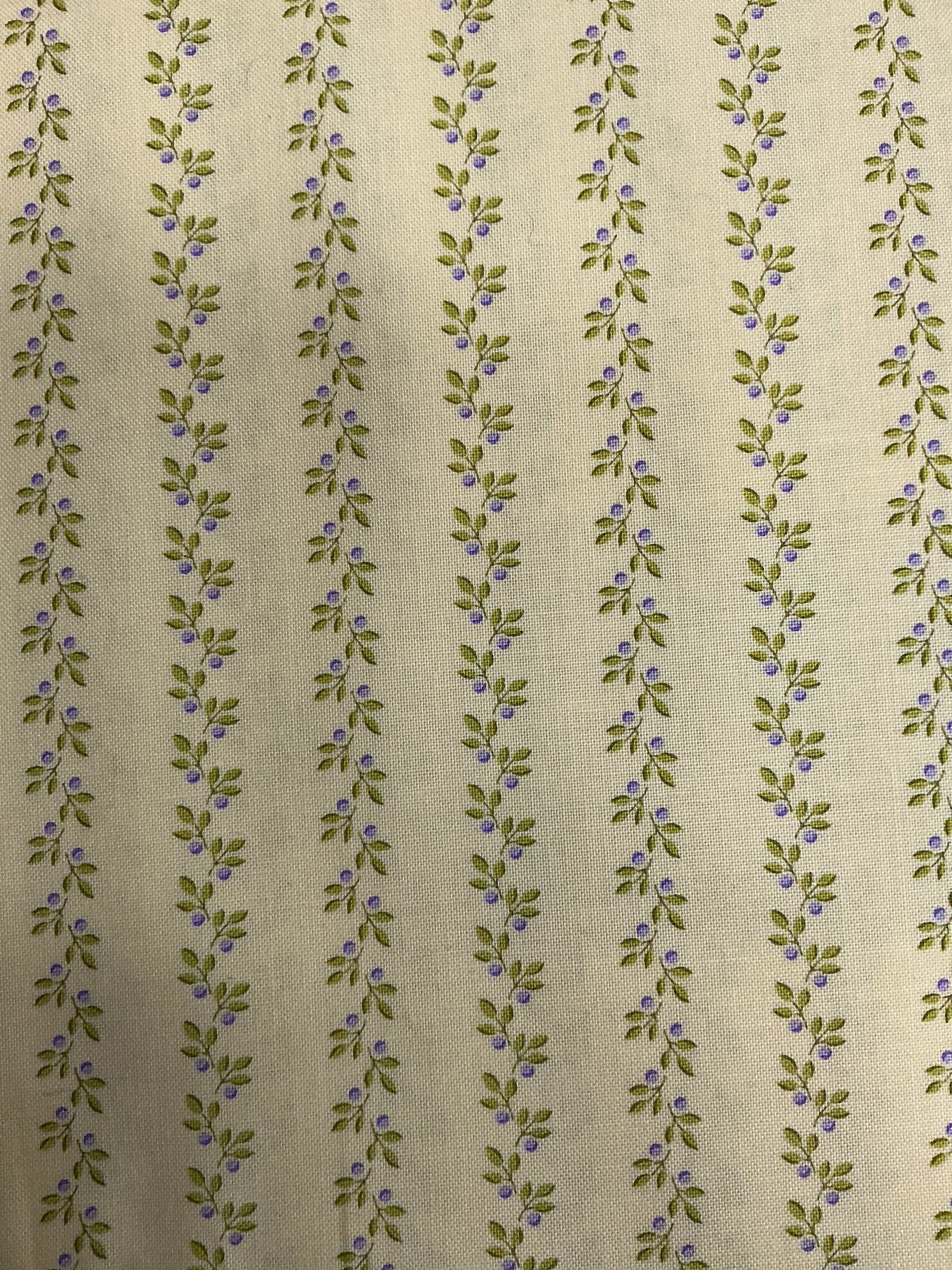 5 yards of continuous quilt backing fabric B1261