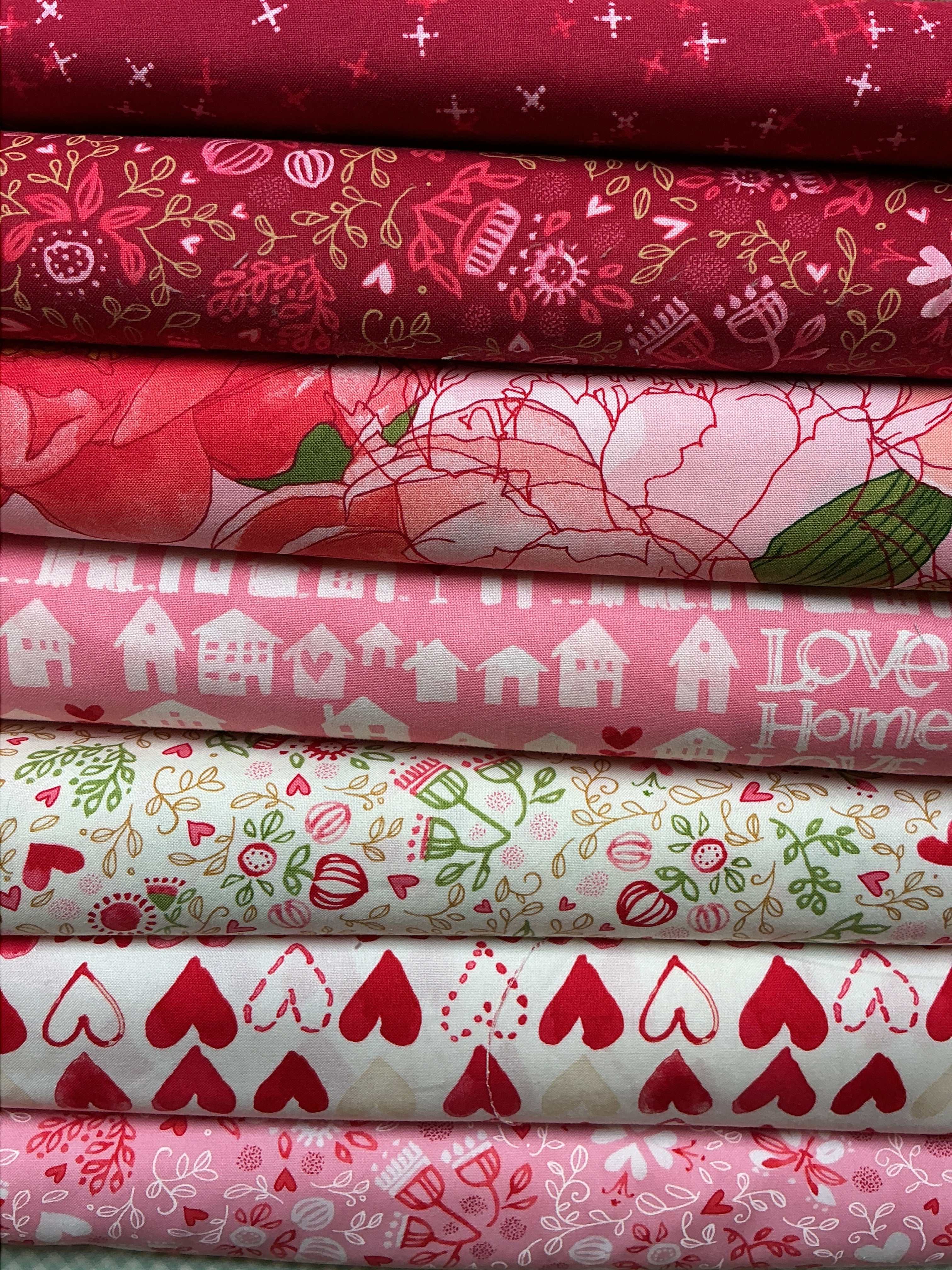 Six-Pack Party fabric bundle with seven coordinating 20-inch quilting cuts