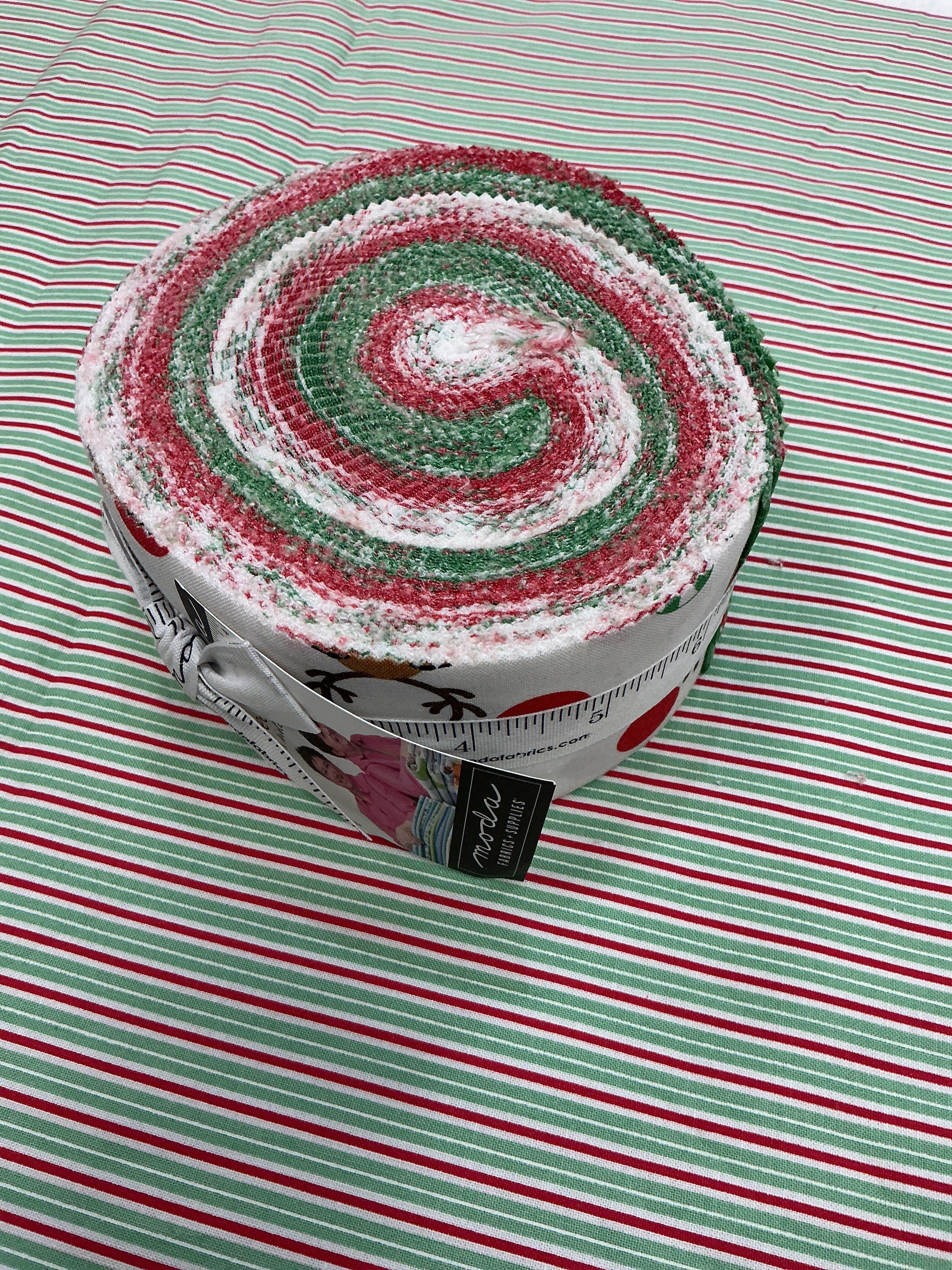 Strip Cocktail Strip-Along Bundle quilt kit with fabric strips, pattern, and video for 2026 Reindeer Games