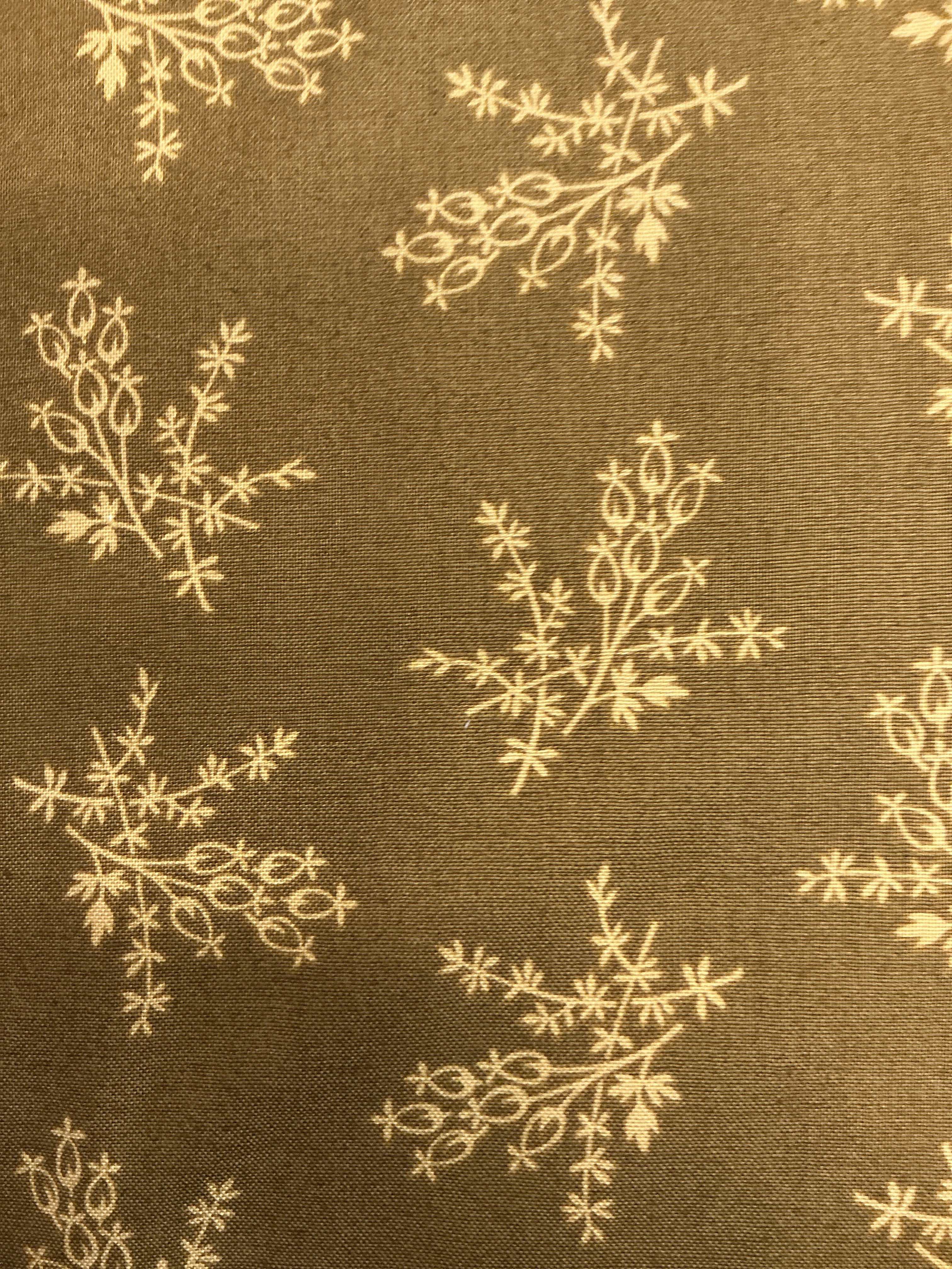 5 yards of continuous quilt backing fabric B1280