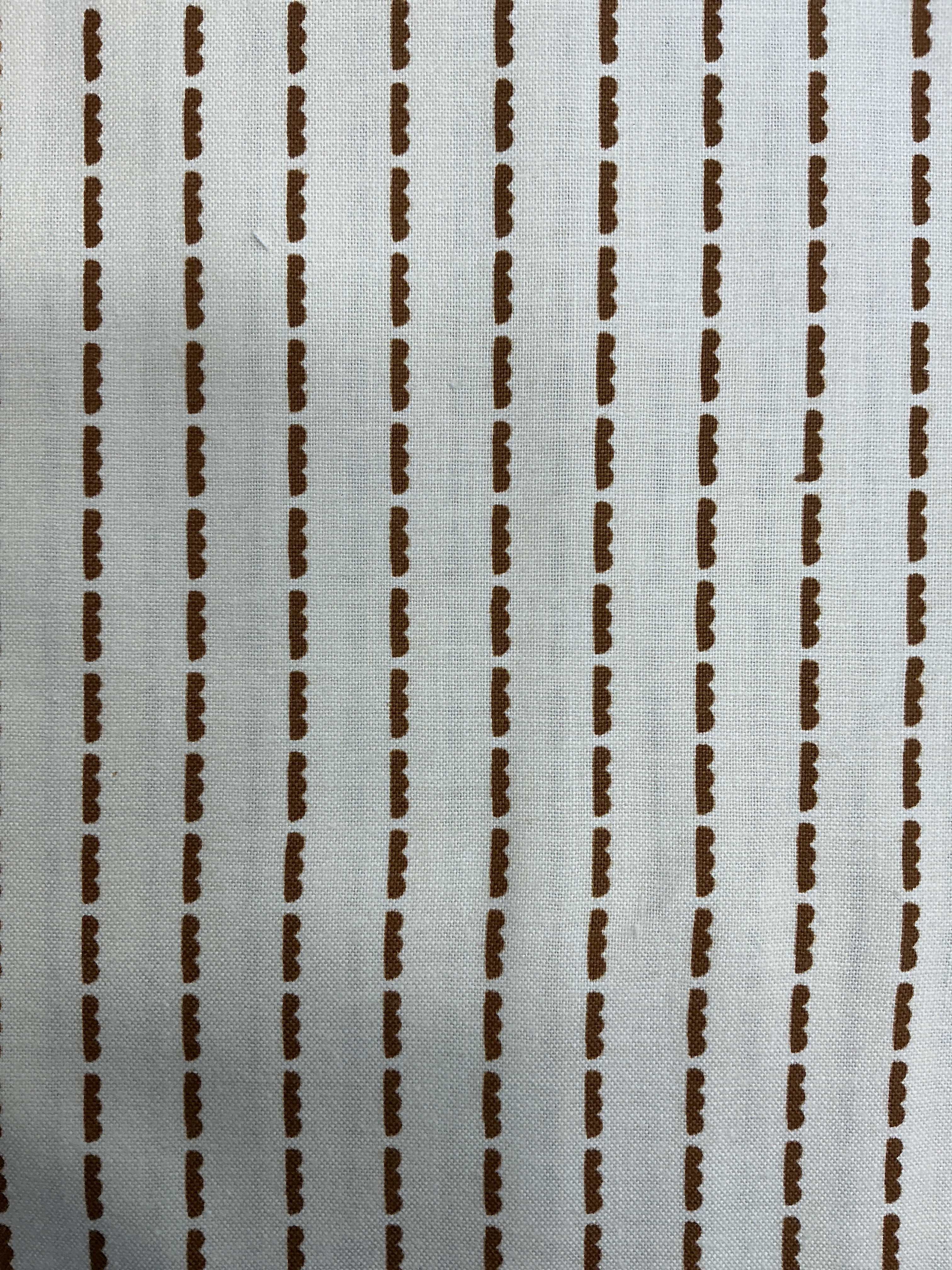 5 yards of continuous quilt backing fabric B1285