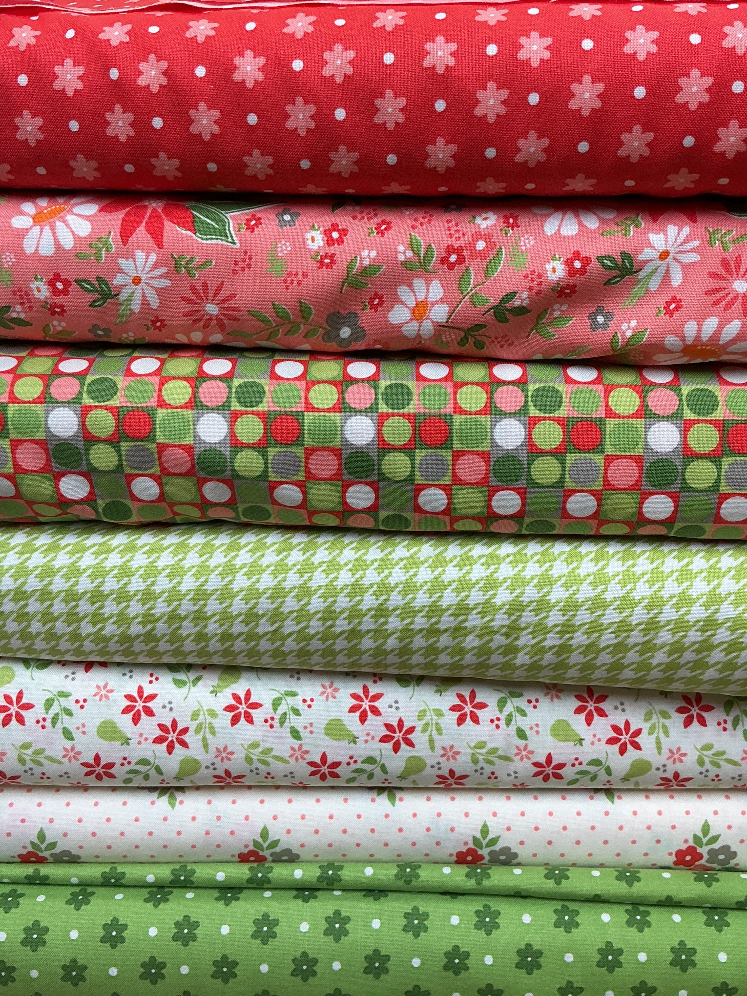 Six-Pack Party Bundle fabric cuts for quilting and sewing projects