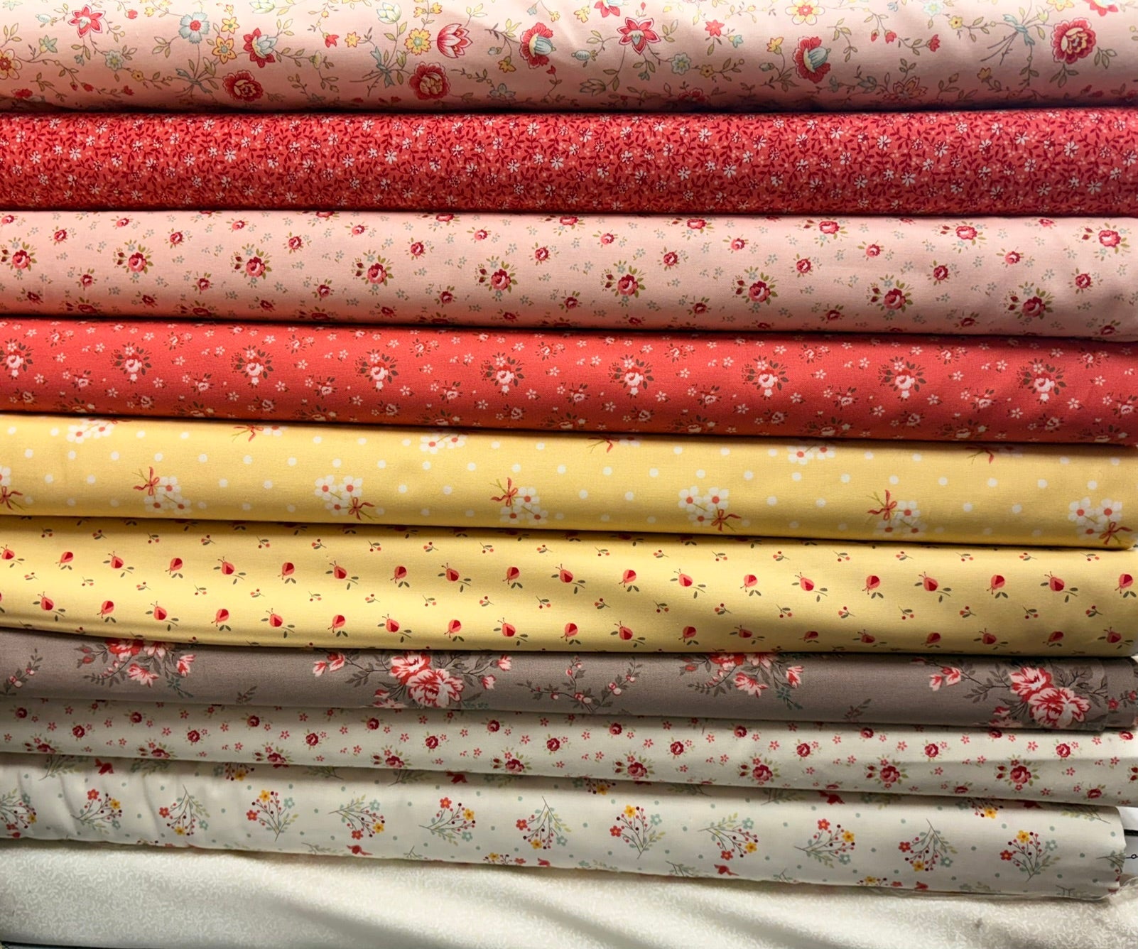M50 Surf's Up Bundle 10 coordinating fabrics for Hang Ten and Riptide quilts