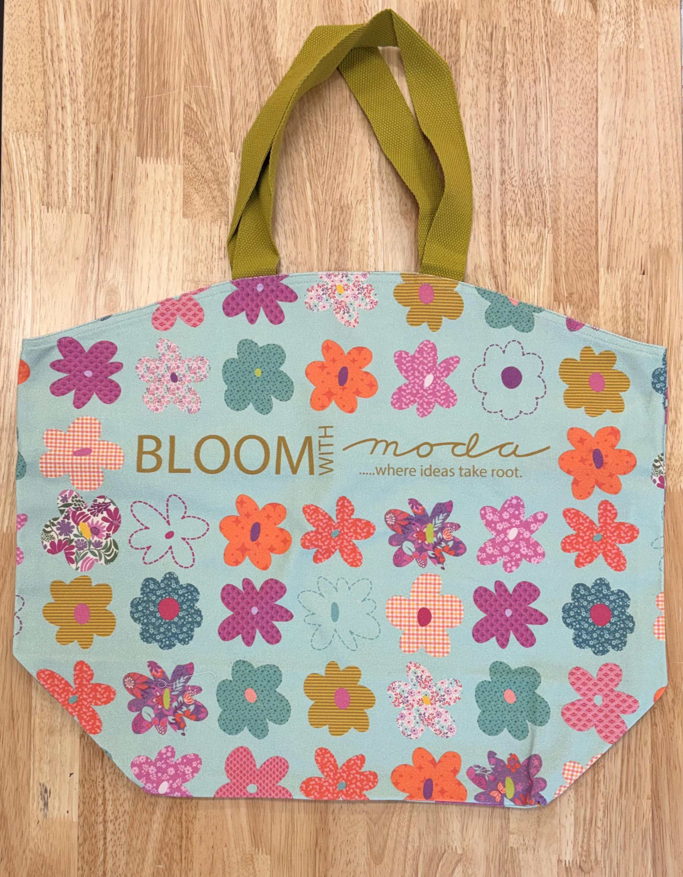 Bloom with Moda tote bag 22x17.5 inches from Moda Fabrics